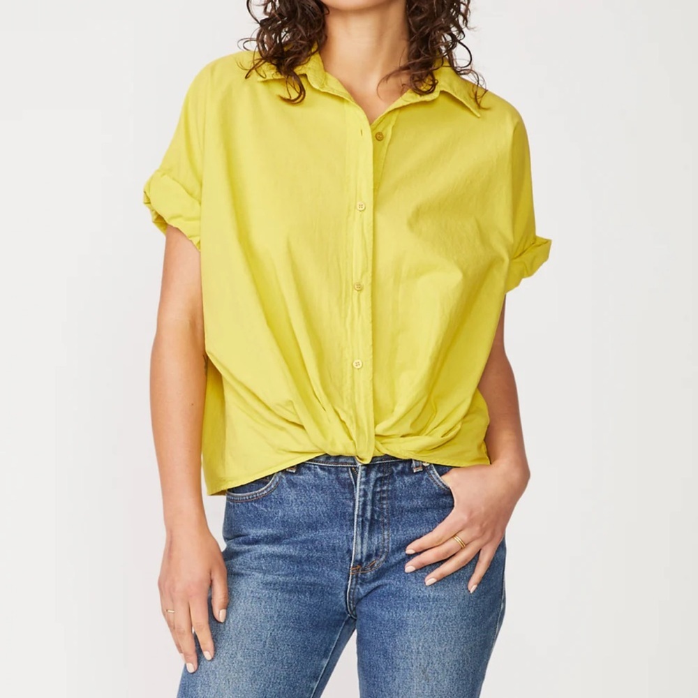Stateside Women's‎ Viole Short Sleeve Front Twist Shirt in Dijon